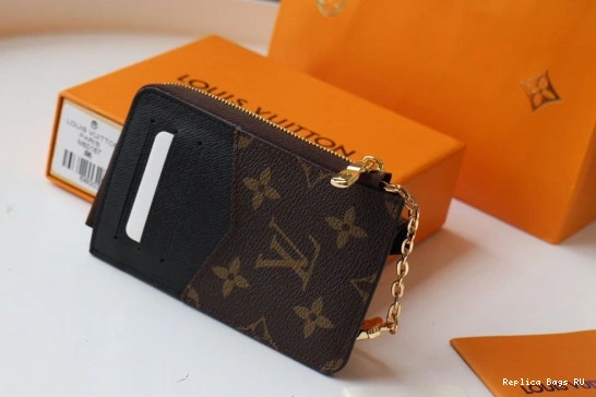 Cheap RECTO VERSO LOUIS VUITTON HOLDER CARD 0821
